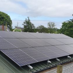Tiger neo panels with on roof rails (outbuilding