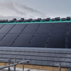 TIGER NEO PANELS WITH GSE IN ROOF ON TILES